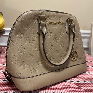 Adrienne Vittadini Handbag NWOT